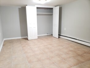 599 Bramhall Ave, Unit Basement in Jersey City, NJ - Foto de edificio - Building Photo