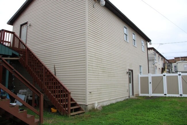130 N Mill St in Birdsboro, PA - Building Photo - Building Photo