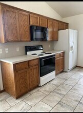 1900 E View Dr in Norman, OK - Building Photo - Building Photo