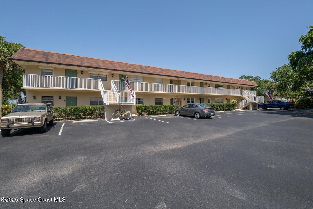 6500 Falcon Way in Cape Canaveral, FL - Building Photo
