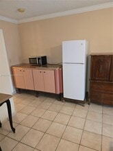 1113 NE 2nd St in Hallandale Beach, FL - Building Photo - Building Photo