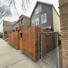 4232 S California Ave in Chicago, IL - Building Photo - Building Photo