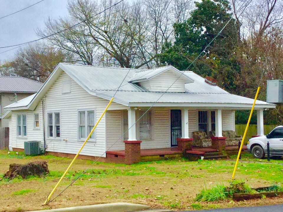 403 27th St in Tuscaloosa, AL - Building Photo