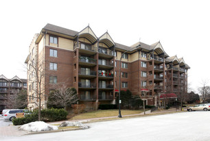 Clocktower Condominiums Apartamentos