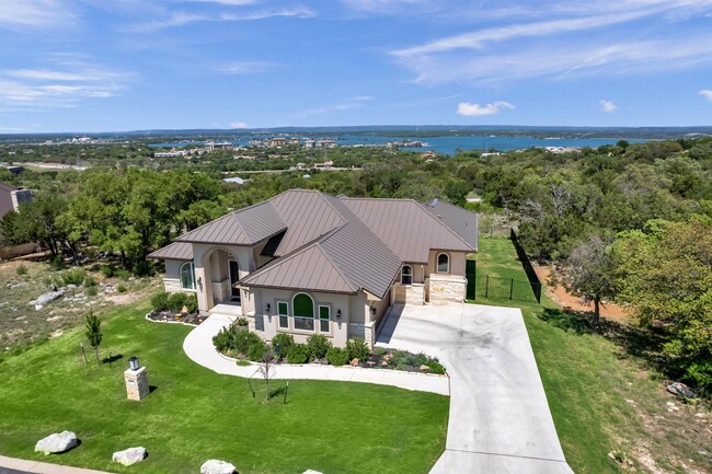 200 Mt Dew in Horseshoe Bay, TX - Building Photo - Building Photo