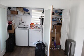 210 N Glen Ave in Tampa, FL - Building Photo - Building Photo