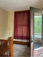 272 Syracuse Ave, Unit Upstairs in Oswego, NY - Building Photo - Building Photo