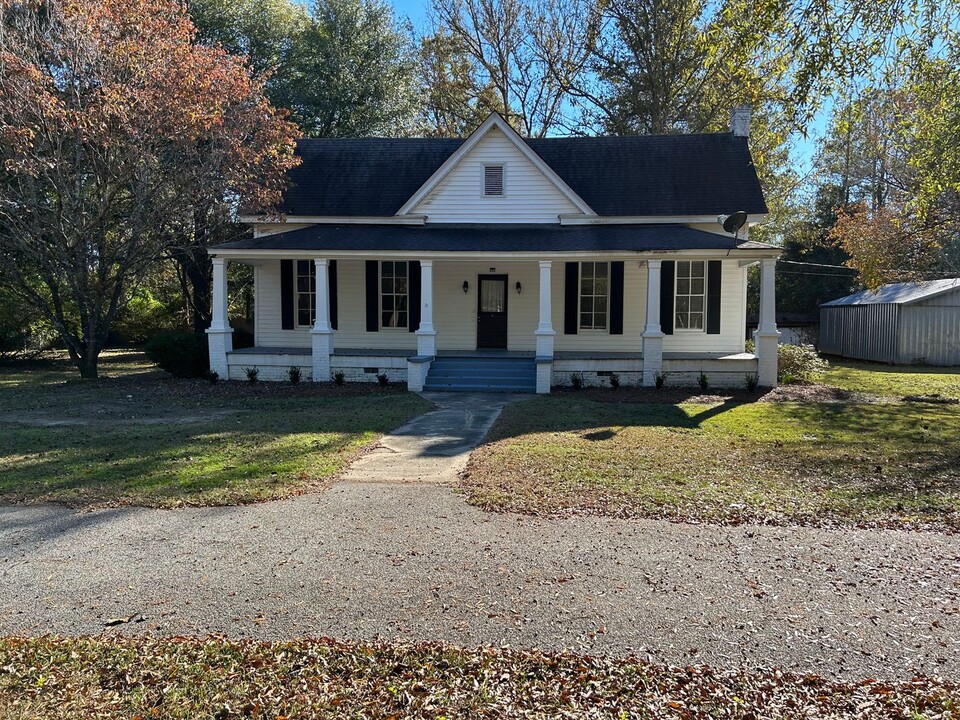 75 Le Conte St in Pittsview, AL - Building Photo