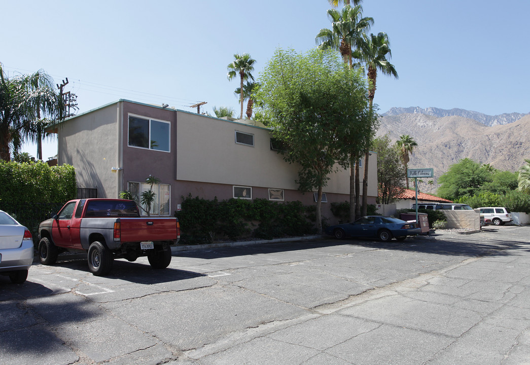 Ville Orleans in Palm Springs, CA - Building Photo