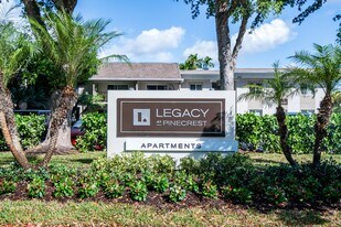Legacy at Pinecrest in Miami, FL - Building Photo