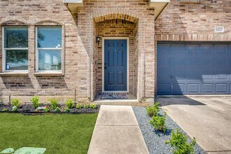1617 Carolina Ridge Way in Justin, TX - Building Photo - Building Photo