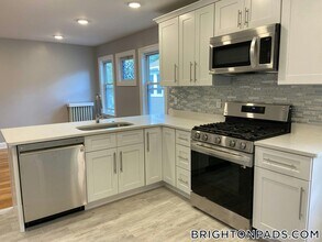 9 Elmira St in Boston, MA - Building Photo - Building Photo