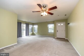 129 Horseshoe Dr in Quakertown, PA - Building Photo - Building Photo