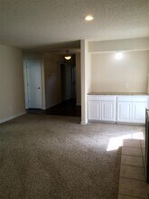 5040 Thunder Rd in Dallas, TX - Building Photo - Building Photo