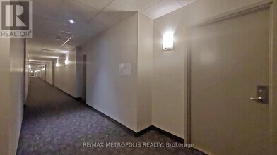 7325 Markham Rd in Markham, ON - Building Photo - Building Photo