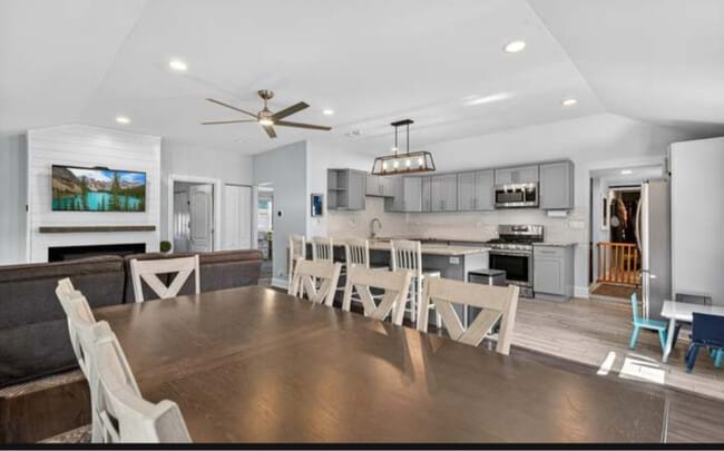 14928 Walnut Dr in Deerfield, IL - Building Photo - Building Photo