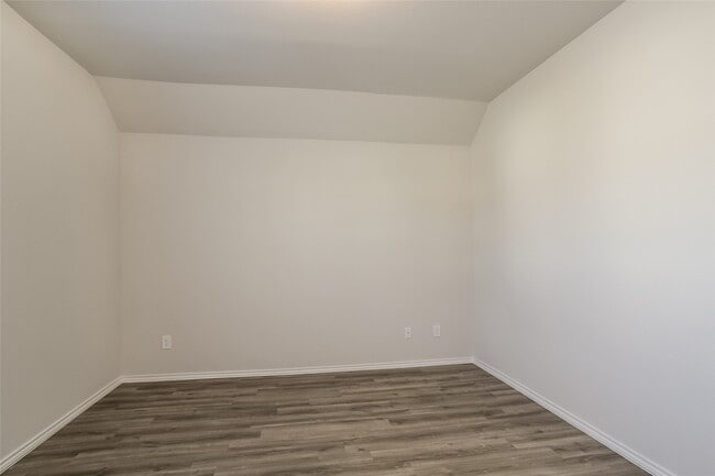 property at 25223 Sanitas Valley Dr