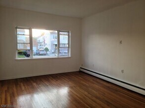 304 Franklin Ave in Belleville, NJ - Building Photo - Building Photo