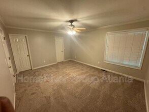 1936 Ivy Glen Dr in Smyrna, GA - Building Photo - Building Photo