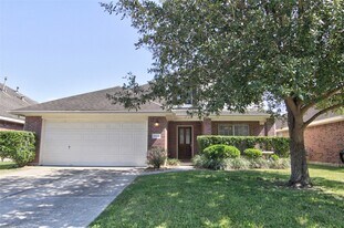 21802 Dimmett Way in Spring, TX - Building Photo