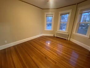 25 Rowell St in Boston, MA - Building Photo - Building Photo