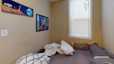 24 Maverick St in Boston, MA - Foto de edificio - Building Photo