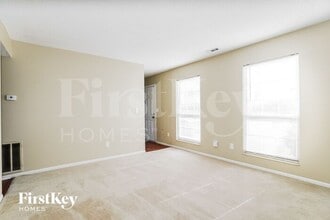 6266 Glencairn Cir in Galloway, OH - Building Photo - Building Photo
