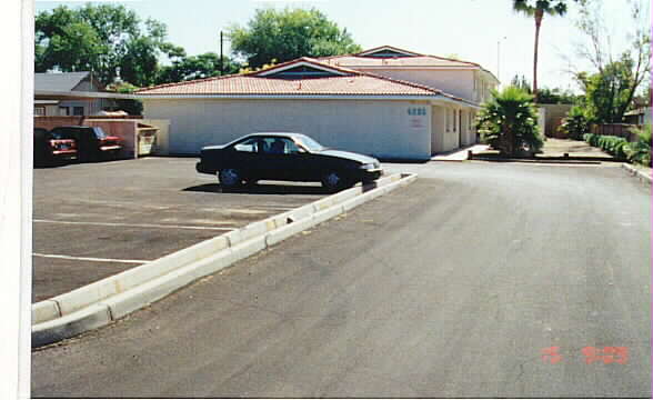 Desert Siesta in Phoenix, AZ - Building Photo - Building Photo