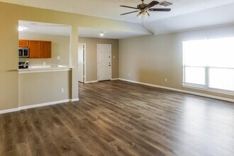 5207 Riverwood Dr in Richmond, TX - Building Photo - Building Photo