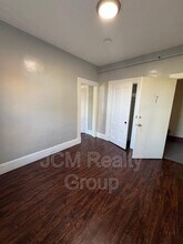 64 Hollis St in Framingham, MA - Building Photo - Building Photo