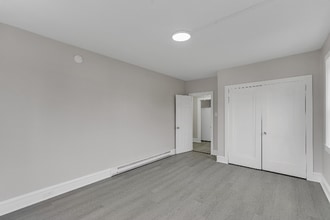 4825 N Camac St in Philadelphia, PA - Foto de edificio - Building Photo