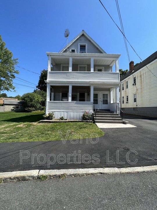 3 Lansing Ave in Troy, NY - Foto de edificio