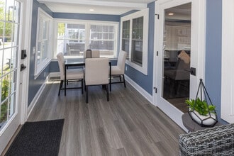 55 Swan Ave in Old Lyme, CT - Building Photo - Building Photo