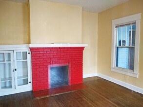 211 N Grant St in Bloomington, IN - Building Photo - Building Photo