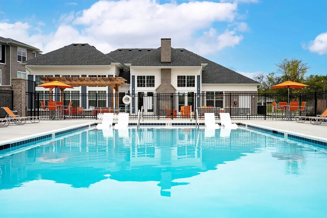 The Retreat Apartments in Wyoming, MI - Building Photo