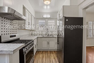 458 S Roxbury Dr in Beverly Hills, CA - Building Photo - Building Photo