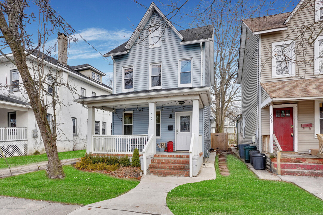 1011 Mattison Ave in Asbury Park, NJ - Building Photo