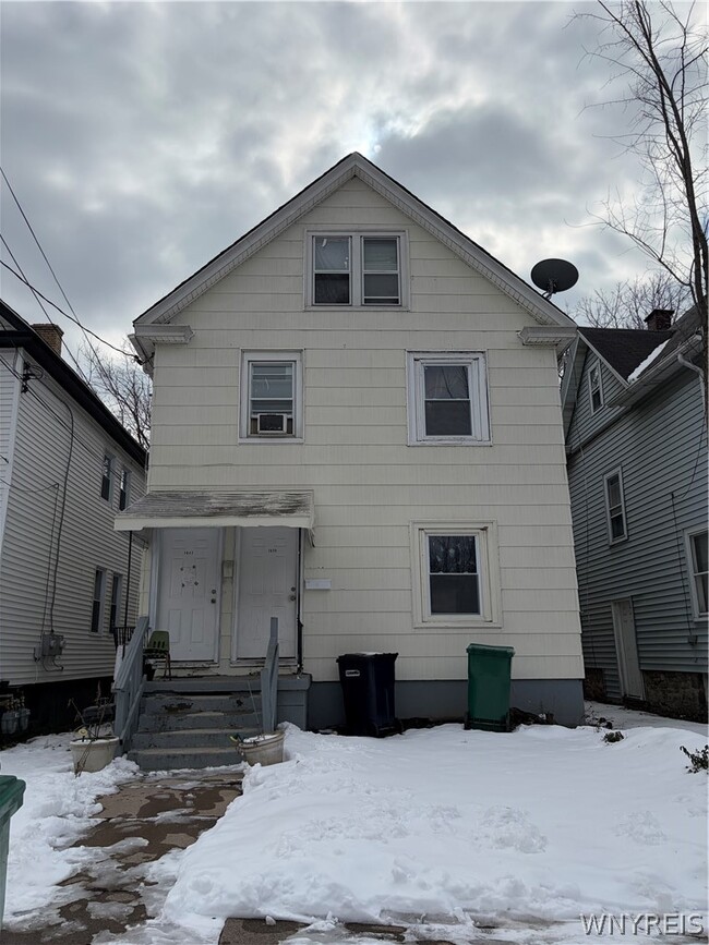 1839 Michigan Ave in Niagara Falls, NY - Building Photo - Building Photo