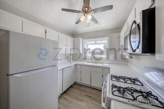 409 Utica Avenue in Huntington Beach, CA - Building Photo - Building Photo