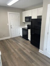 1201 NE 25th St in Winston-Salem, NC - Building Photo - Building Photo