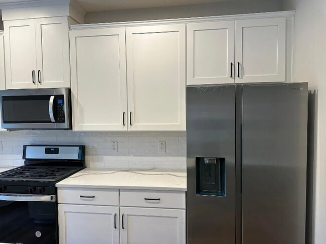 3413 Oak Pass Dr in Raleigh, NC - Foto de edificio - Building Photo