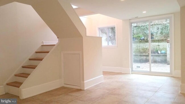 1122 Rodman St in Philadelphia, PA - Building Photo - Building Photo