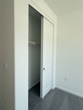15440 Gallatin Rd in Lathrop, CA - Building Photo - Building Photo