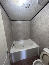 8557 Gulf Hwy in Lake Charles, LA - Building Photo - Building Photo
