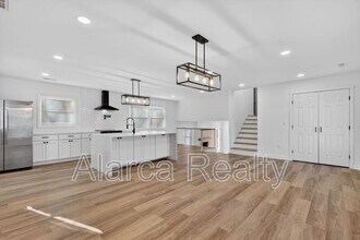 301 Dollar Cir in Charlotte, NC - Building Photo - Building Photo