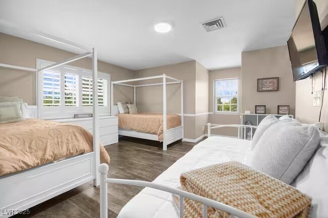 property at 8465 W Wigwam Ave