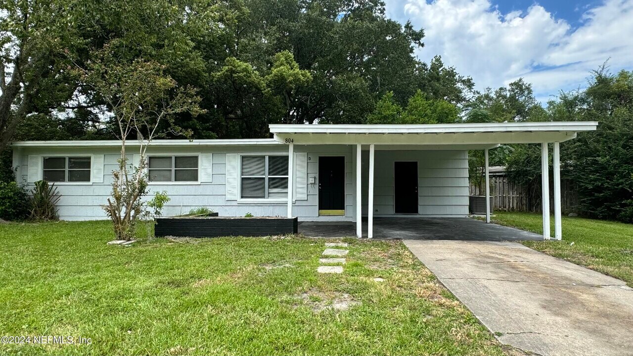 804 La Marche Dr in Jacksonville, FL - Building Photo