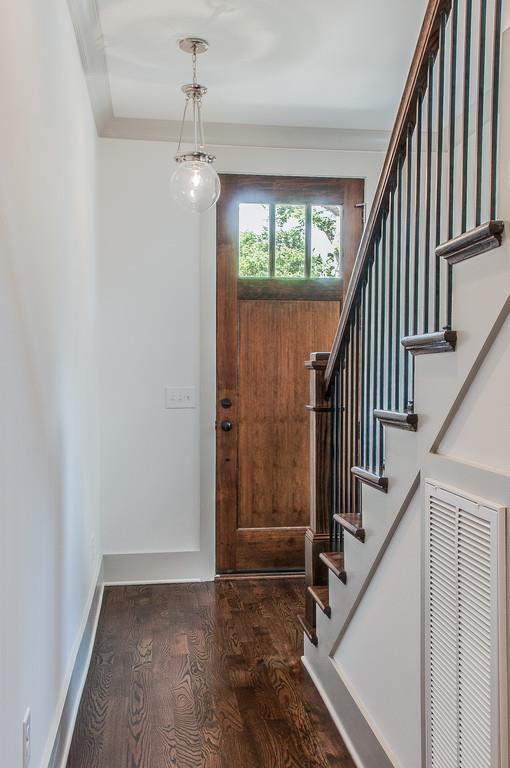 503 Acklen Park Dr in Nashville, TN - Building Photo - Building Photo