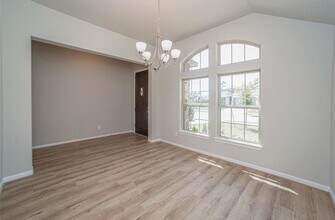 2926 Grand Hawthorne Rd in Conroe, TX - Building Photo - Building Photo