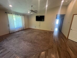 1770 Pacific Ridge Ln in Warrenton, OR - Foto de edificio - Building Photo